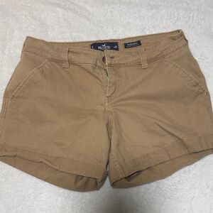 Hollister Women's Brown Cargo Shorts